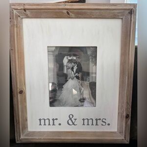 Mr.& Mrs picture frame